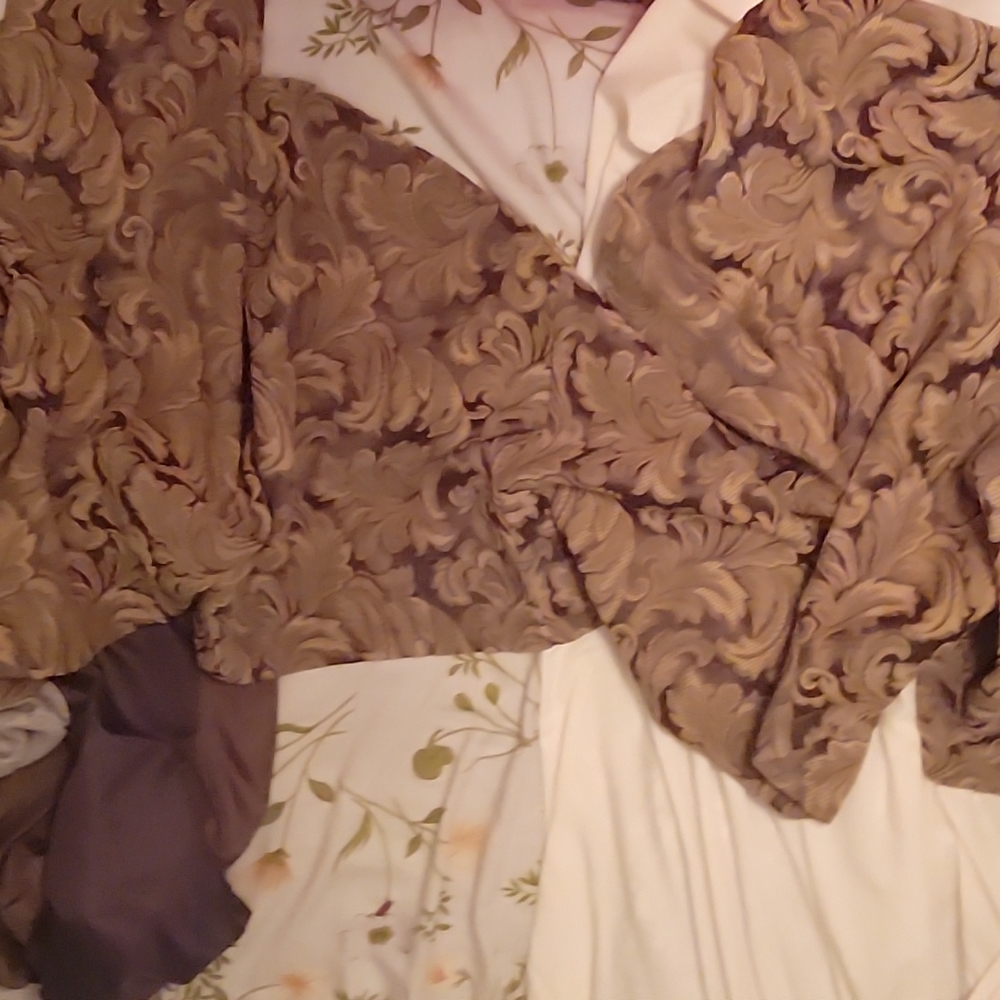 Curtain Valience - Picture 2 of 3